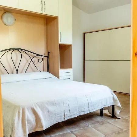 Dodi Lt - Pms Casevacanze Budoni