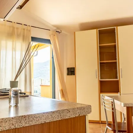 Dodi Lt - Pms Casevacanze * Budoni